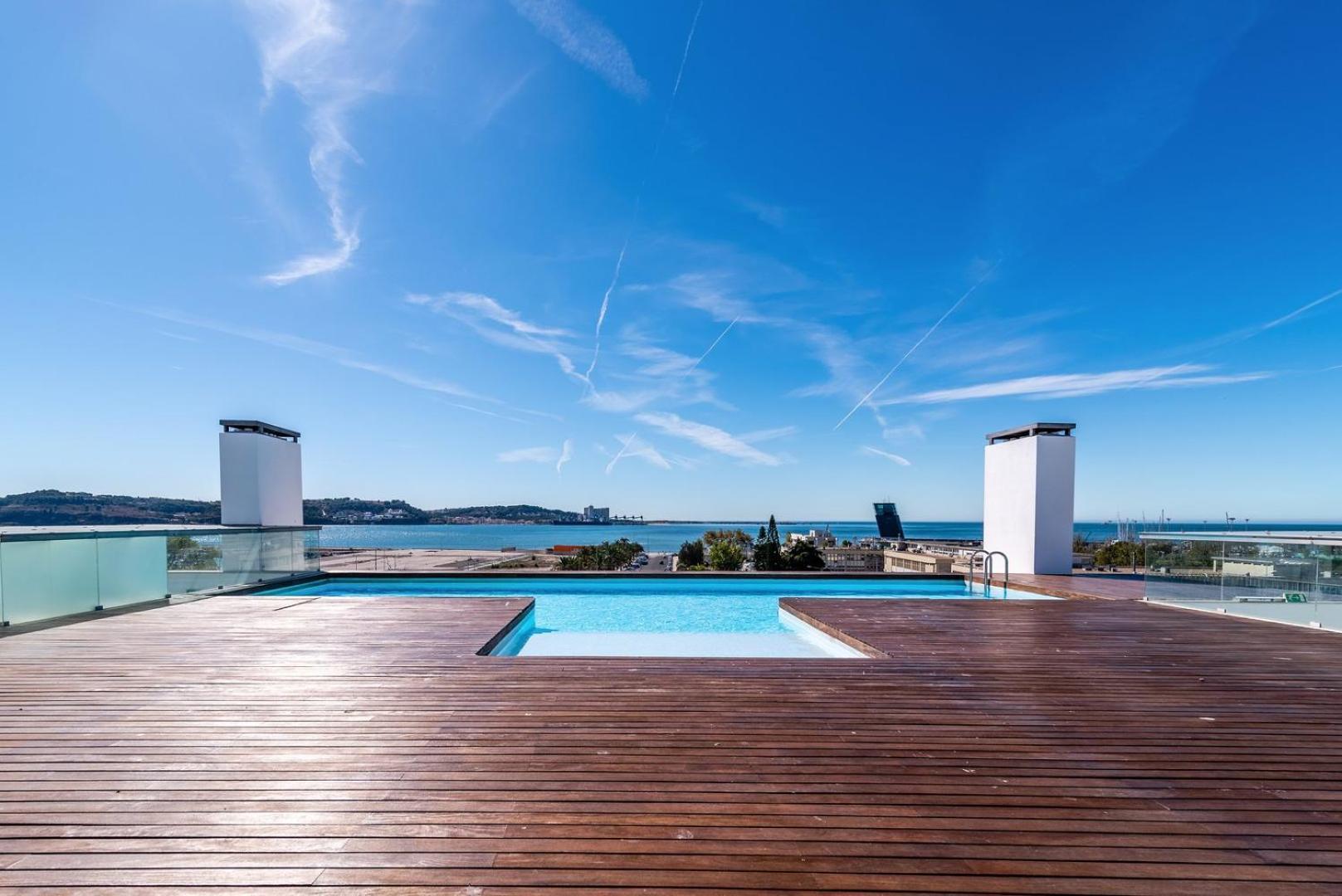 Guestready - Alges Apt With Stunning Rooftop Pool Daire Dış mekan fotoğraf